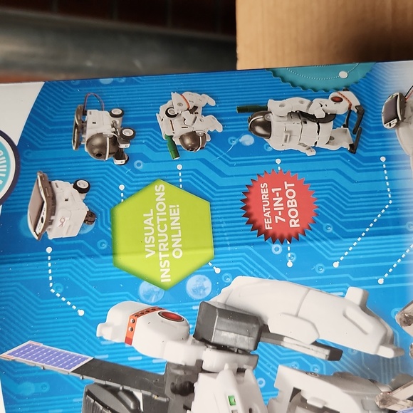 Discovery build & Create Robotics Create 3 robots 9 unique designs ages 12+ - Picture 3 of 5